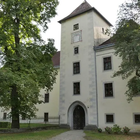 Schloss Apartment